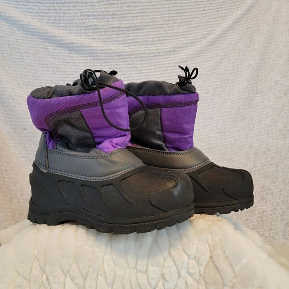 ITASCA Youth Girls Snow Boots Black Purple Drawstring Pull On Insulated Winter 1 - Picture 9 of 9